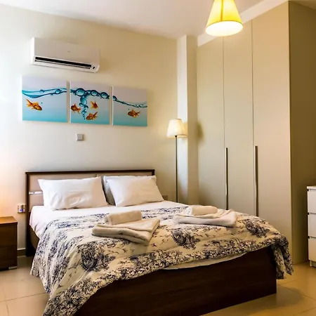 Limni - Beachfront Four Bedroom Luxury * Polis