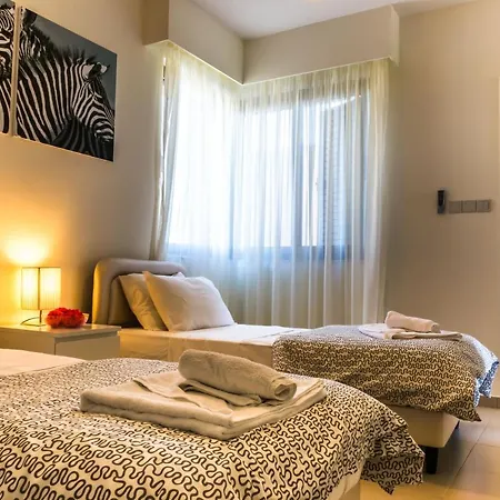 Limni - Beachfront Four Bedroom Luxury * Polis