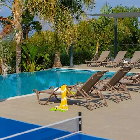 Limni - Beachfront Four Bedroom Luxury * Полис