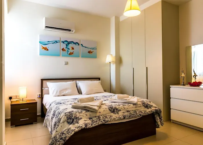 Limni - Beachfront Four Bedroom Luxury * Polis