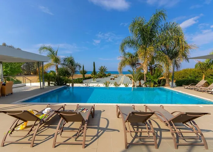 Villa Limni - Beachfront Four Bedroom Luxury *